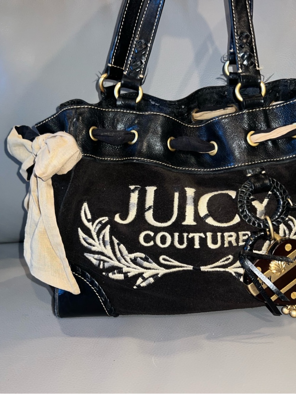 Vintage Juicy Couture Black & Cream Daydreamer